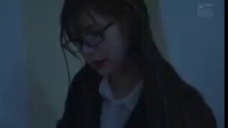 云搜索20岁清纯小姐姐，一舔骚逼受不了【简 介内有约炮渠道）